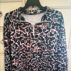 Stylish Camouflage Quarter-Zip Pullover